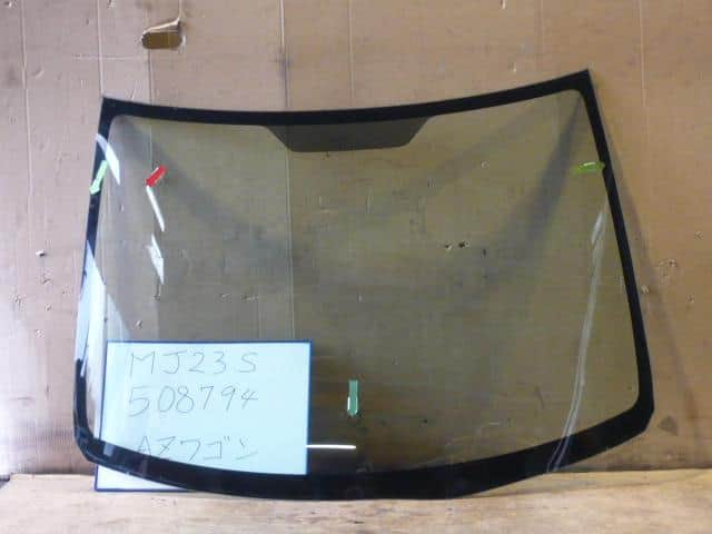 Front Windshield MAZDA Az wagon 2010 DBA-MJ23S — photo 1