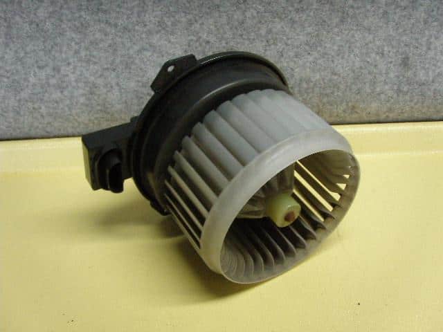 Blower Motor MITSUBISHI eK Wagon 2004 CBA-H81W — photo 3