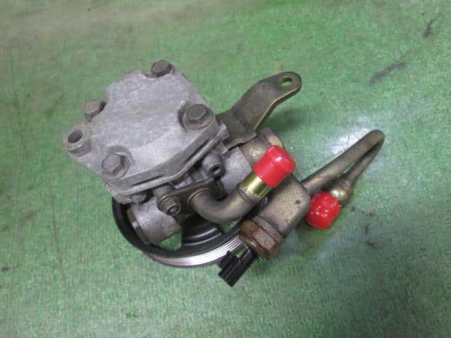 Power Steering Pump NISSAN Skyline 2002 GH-NV35 — photo 3