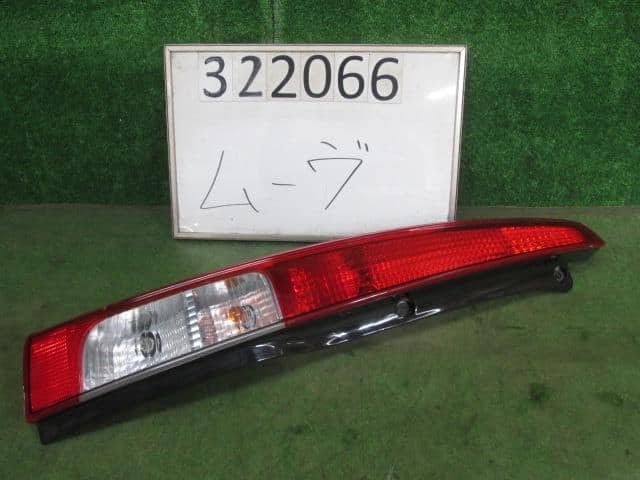 Left Tail Light DAIHATSU Move 2006 DBA-L185S — photo 1