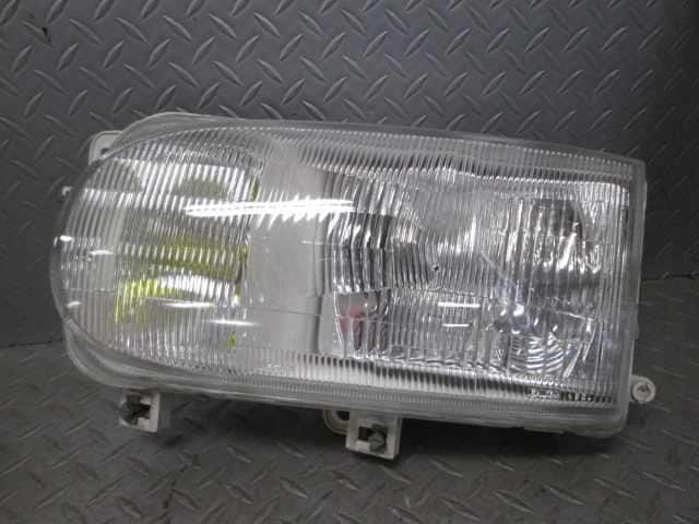 Left Headlight NISSAN Serena 1992 E-KBNC23 — photo 2