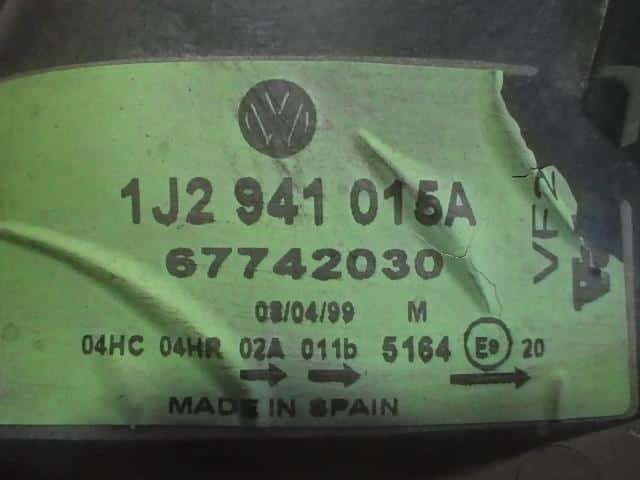 Left Headlight VOLKSWAGEN Golf 1999 GF-1JAGN 1J2641015A — photo 4