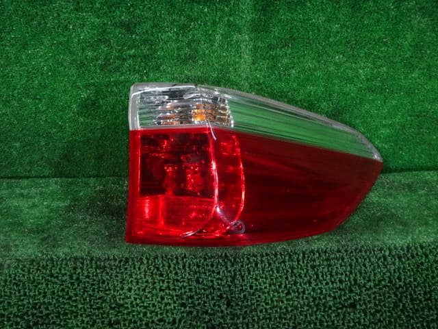 Right Tail Light HONDA Airwave 2006 DBA-GJ1 — photo 1