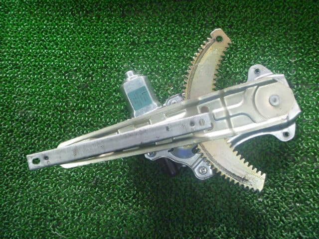 Rear Right Door Regulator NISSAN March 2008 DBA-AK12 — photo 3