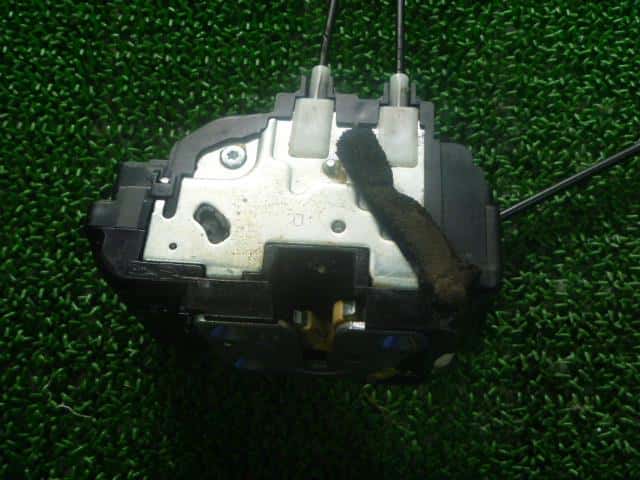 Door Lock Solenoid NISSAN March 2008 DBA-AK12 — photo 4