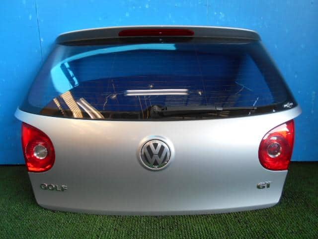 Back Door Assembly VOLKSWAGEN Golf 2004 GH-1KAXW — photo 1