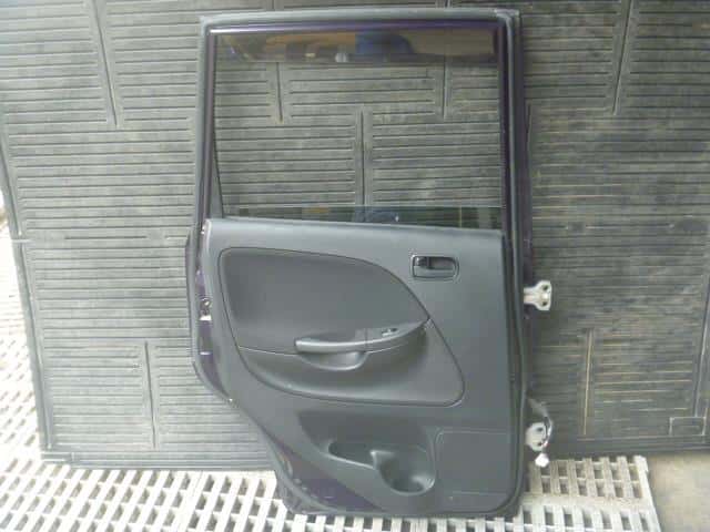 Rear Left Door Assembly DAIHATSU Move 2004 CBA-L150S — photo 5