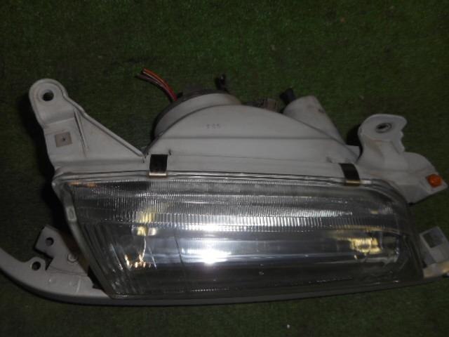 Right Headlight TOYOTA Corona Premio 1997 E-AT210 — photo 4