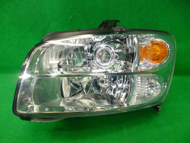 Left Headlight NISSAN Stagea 2004 GH-M35 260757W000 — photo 1