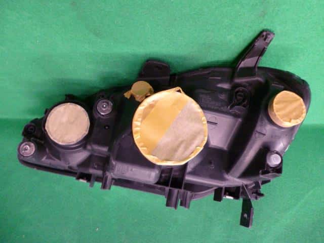 Right Headlight HONDA Avancier 1999 GH-TA1 33101S2X003 — photo 2
