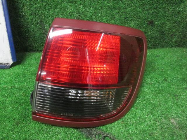 Right Tail Light NISSAN Avenir 1998 GF-PNW11 — photo 2