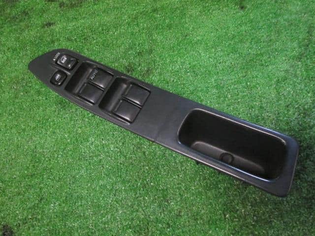 Power Window Switch SUBARU Impreza 2002 — photo 2