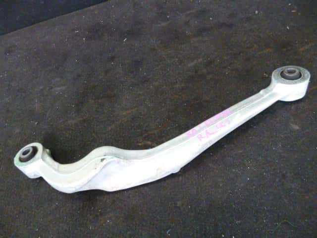 Rear Left Upper Control Arm NISSAN Dualis 2007 DBA-NJ10 55121JD000 — photo 1