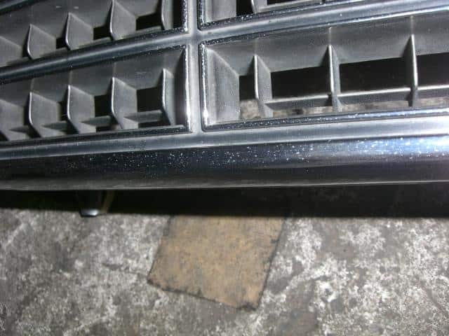 Radiator Grille TOYOTA Crown 1994 E-JZS143 — photo 2