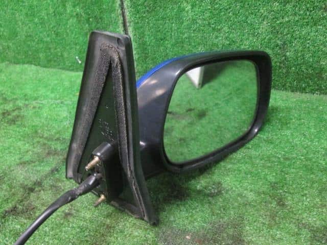 Right Side Mirror TOYOTA Corolla Spacio 2001 TA-NZE121N — photo 3