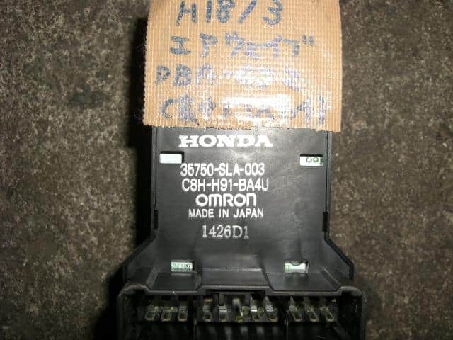 Power Window Switch HONDA Airwave 2006 DBA-GJ2 — photo 2