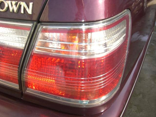 Right Tail Light TOYOTA Crown 2001 TA-JZS173 815603A040 — photo 1