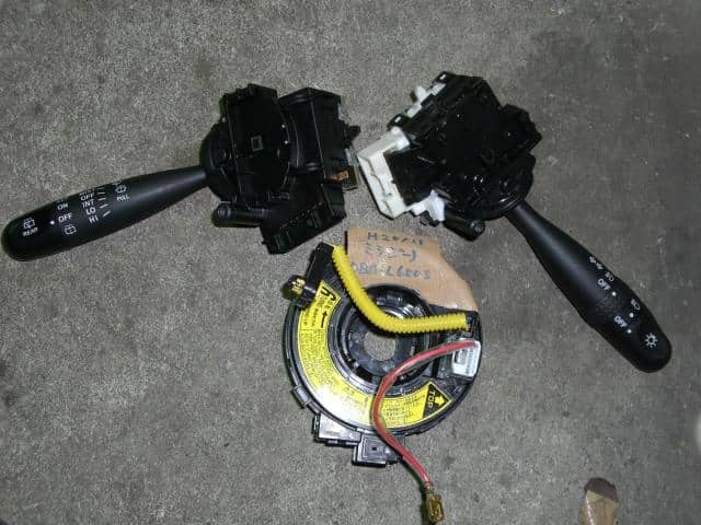 Combination Switch DAIHATSU Mira 2008 DBA-L650S 84140B2020 — photo 1