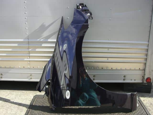 Right Fender Panel MAZDA Premacy 2007 DBA-CREW C23652211C — photo 1