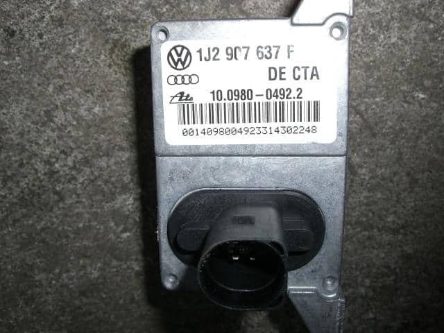 Control Unit VOLKSWAGEN Golf 2005 GH-1JAUM 1J2 907 637F — photo 2