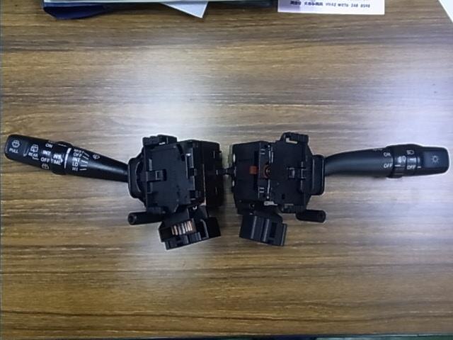 Combination Switch TOYOTA Estima 2000 GH-ACR30 — photo 1