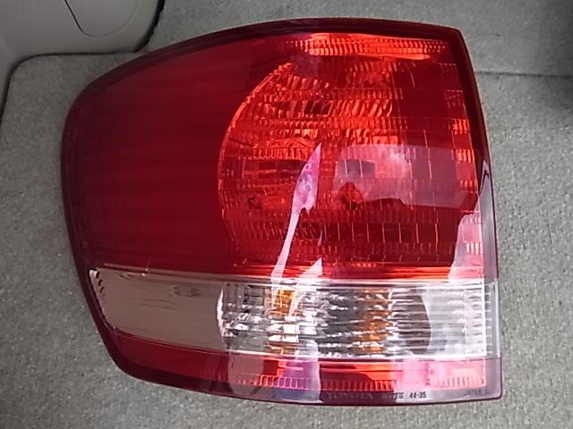 Left Tail Light TOYOTA Ipsum 2001 TA-ACM21 — photo 1