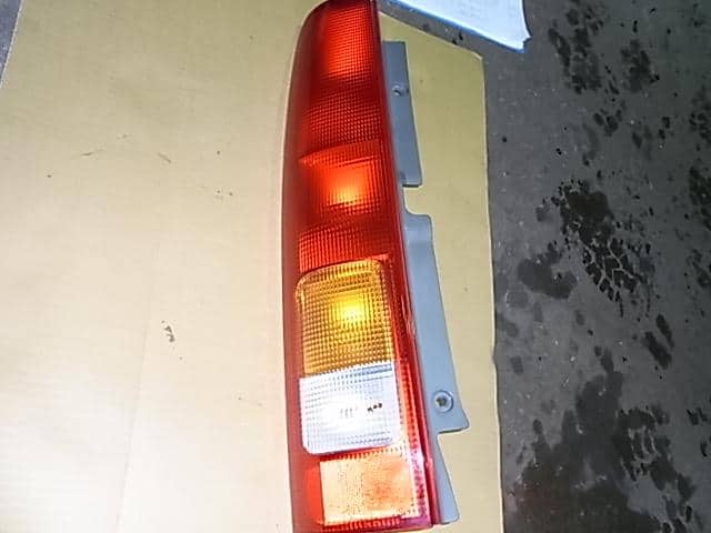 Left Tail Light HONDA Capa 2001 GF-GA4 — photo 1