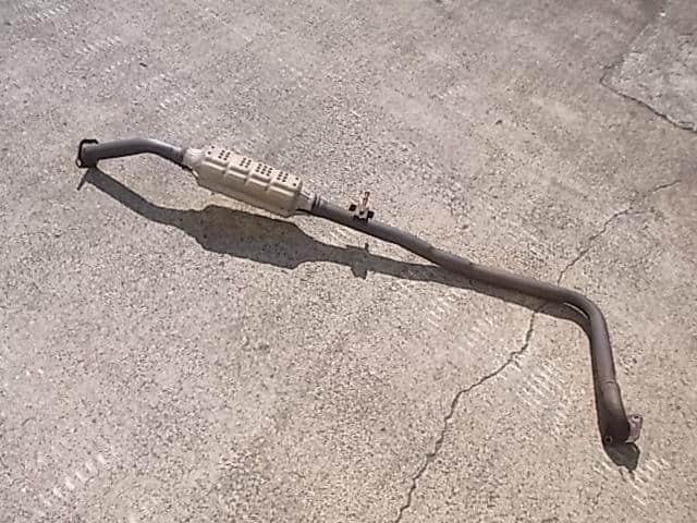 Front Exhaust Pipe MAZDA Verisa 2004 DBA-DC5W ZY082055XA — photo 3