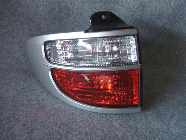 Left Tail Light TOYOTA Estima 2001 TA-ACR30 — photo 1