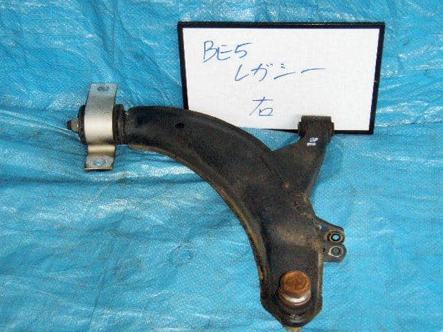 Front Right Lower Control Arm SUBARU Legacy 1999 GF-BE5 — photo 1