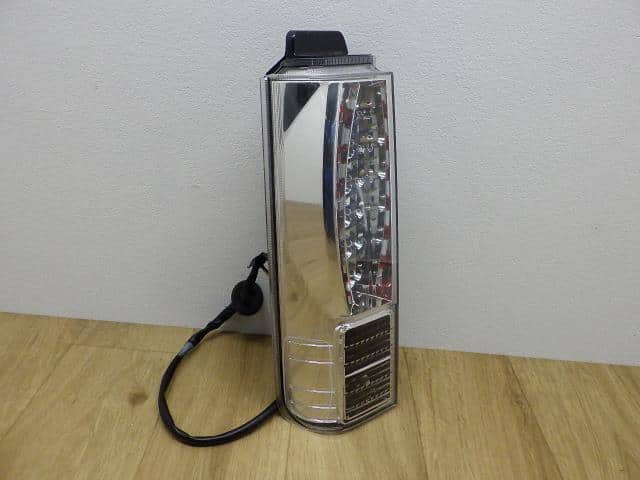eK wagon H82W Left Tail Lamp light lens X42 SR RCL-010 8331A047 — photo 5