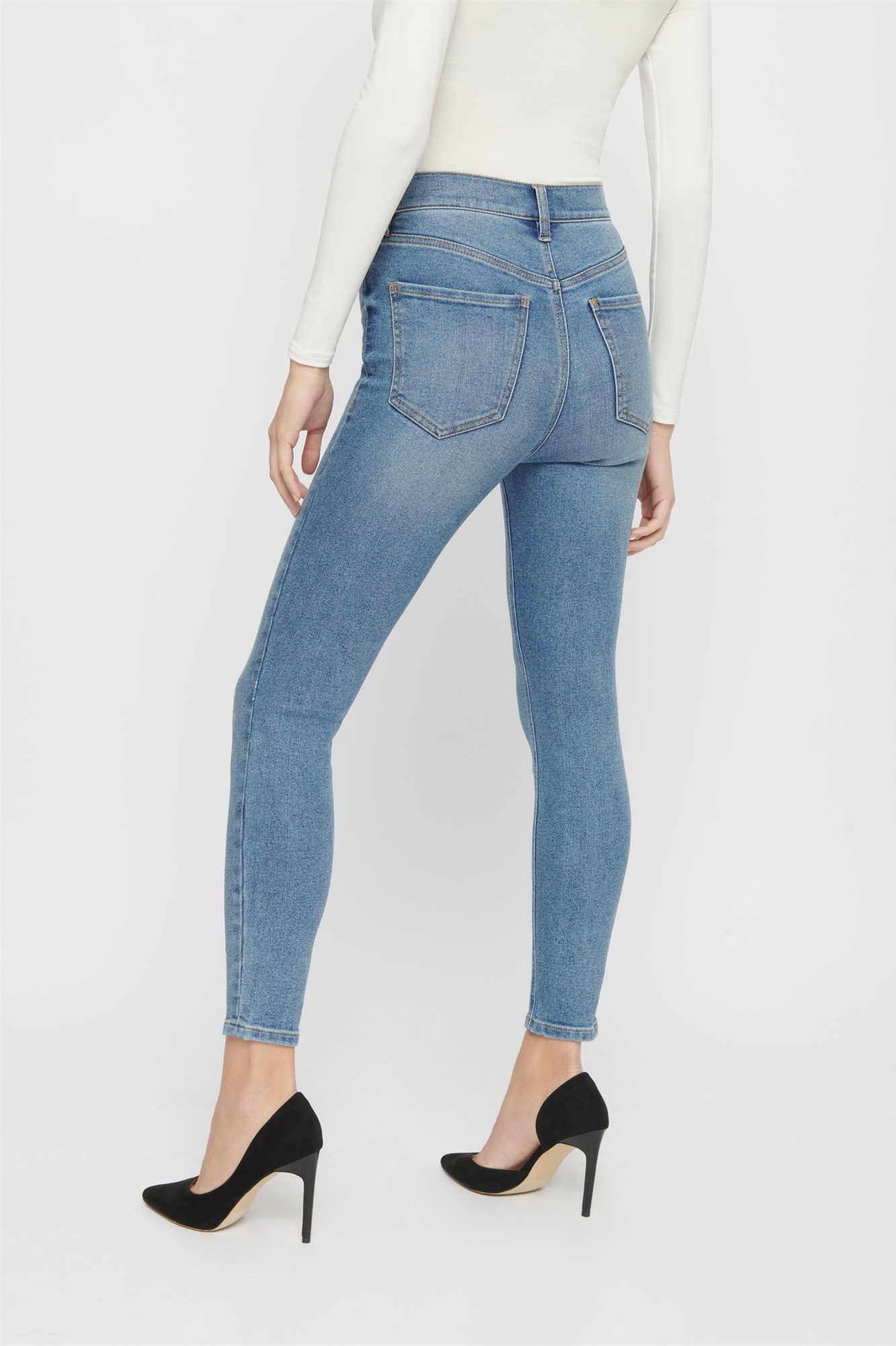 Kate Ultra-High Rise Skinny Jeans