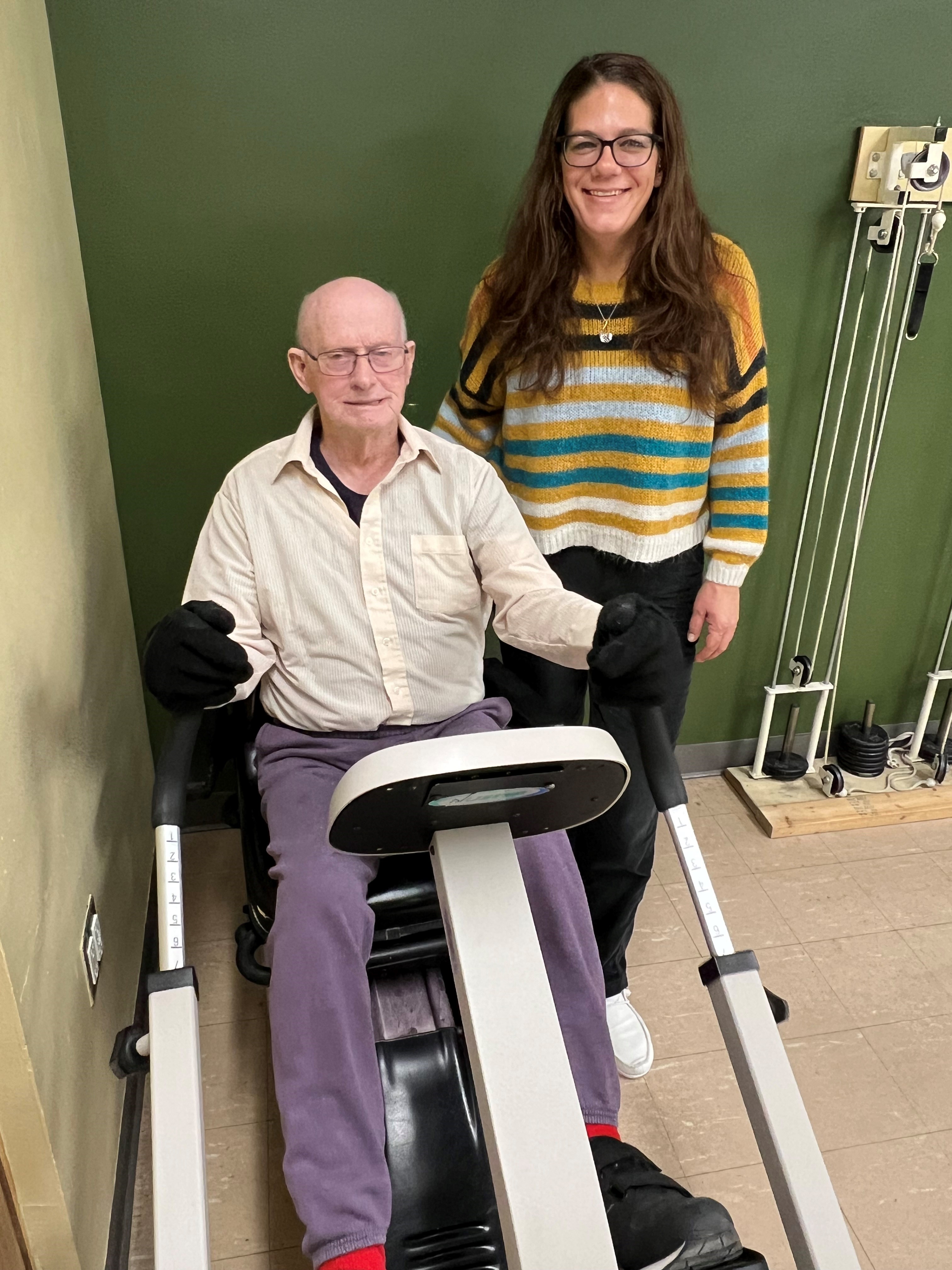 Therapy is an important component at Aase Haugen. We offer rehabilitation and restorative therapy to our residents. 
