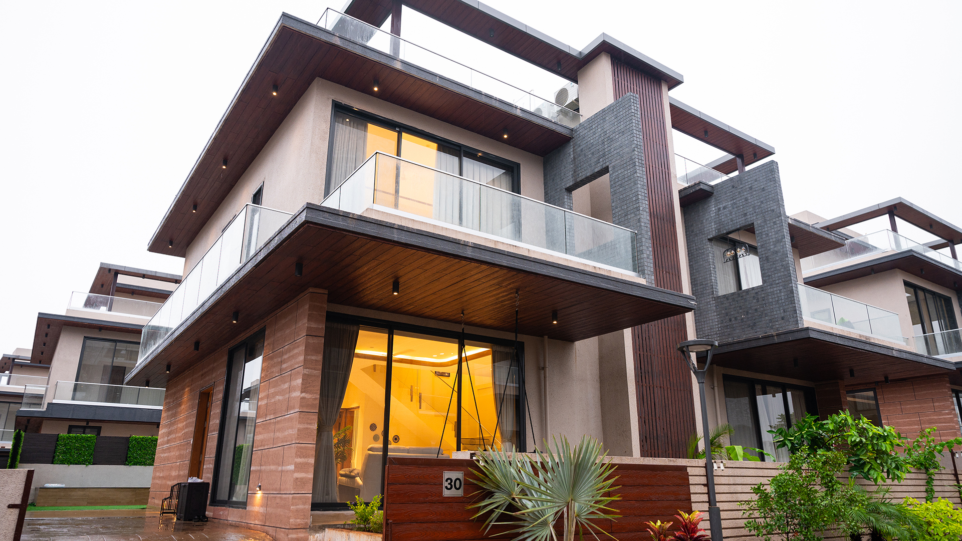 Tropical Grand Villa