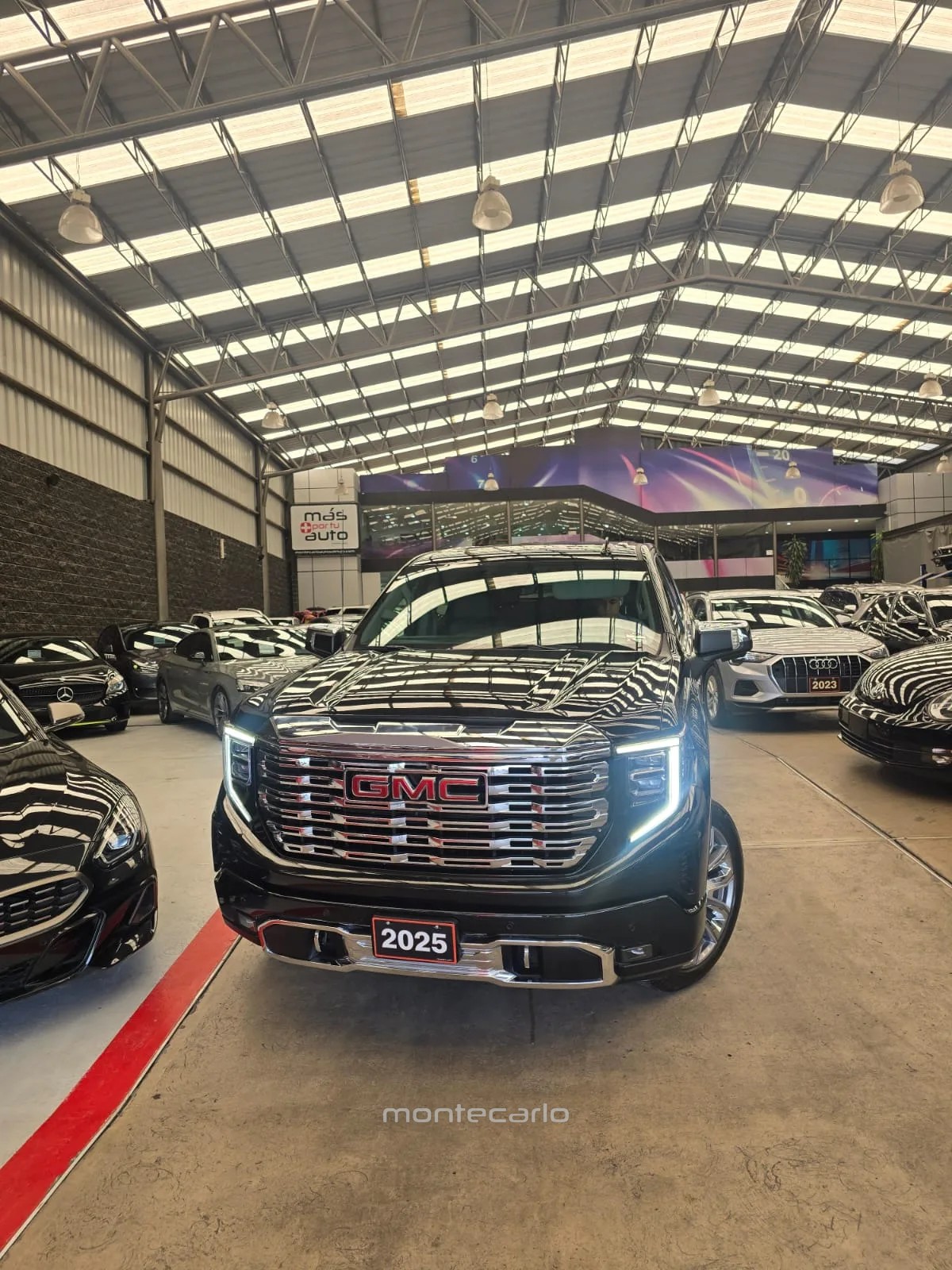 GMC Sierra