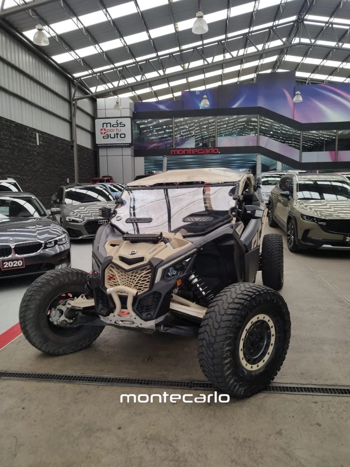 CAN-AM MAVERICK