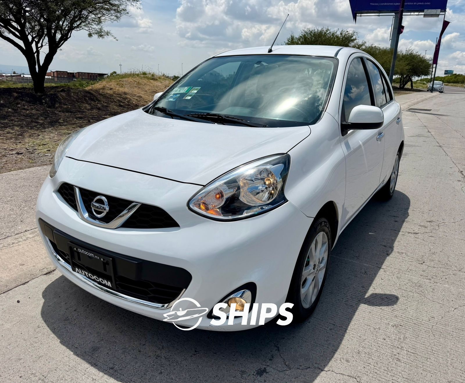 Nissan March