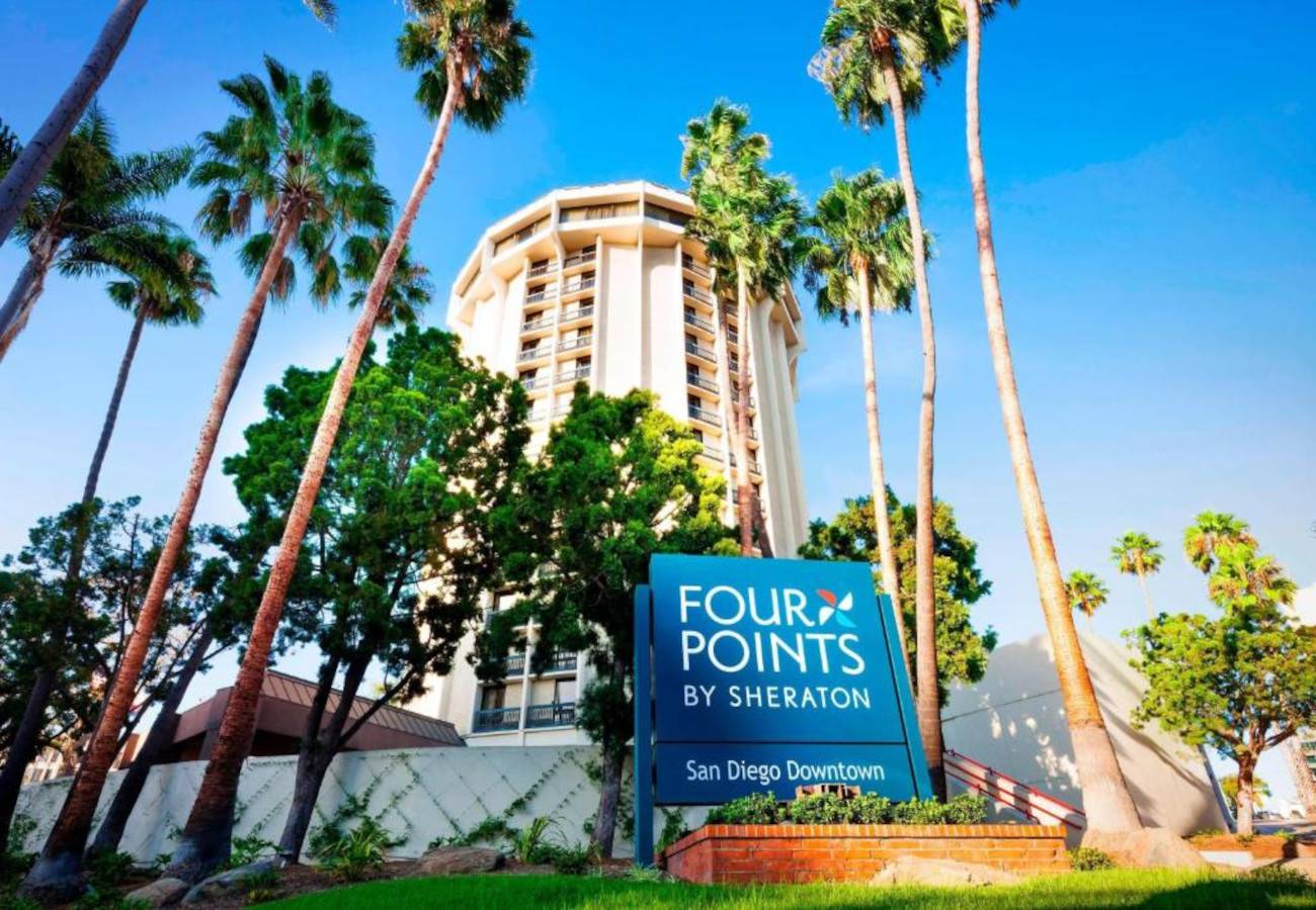 Four Points Little Italy
