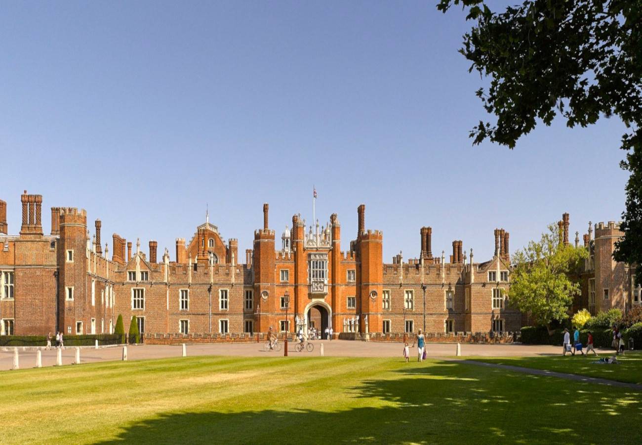 Hampton Court Palace