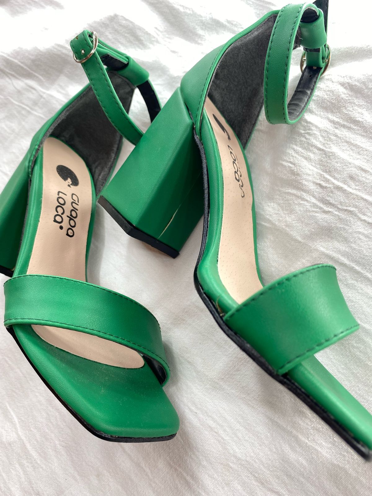 Sandalias de suelas bajas