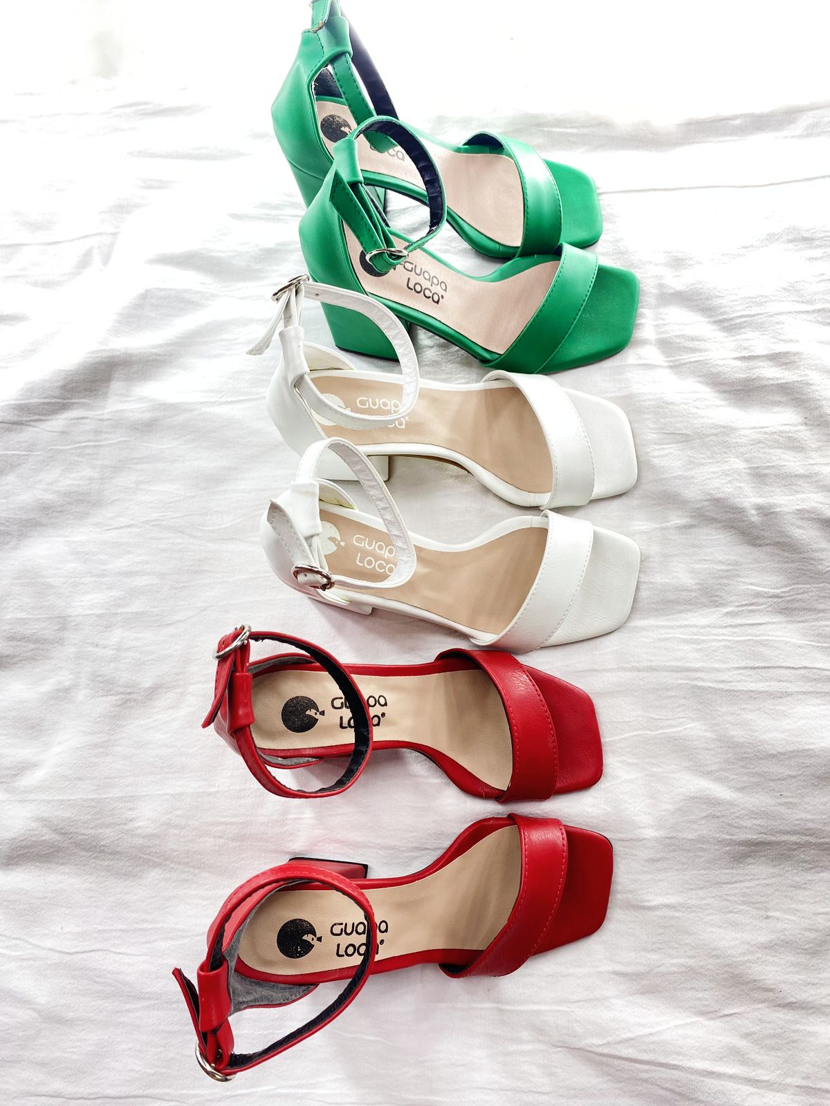 Sandalias de suelas bajas