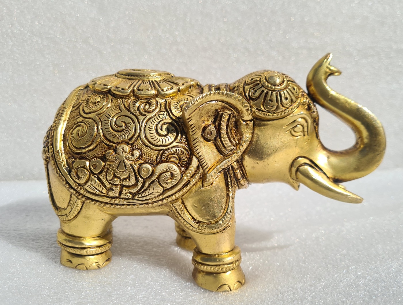 Elephant Super Fine - 4 No, 1800 Gm