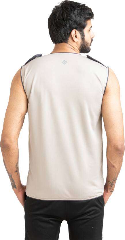 Men Solid Round Neck Polyester Grey T-Shirt
