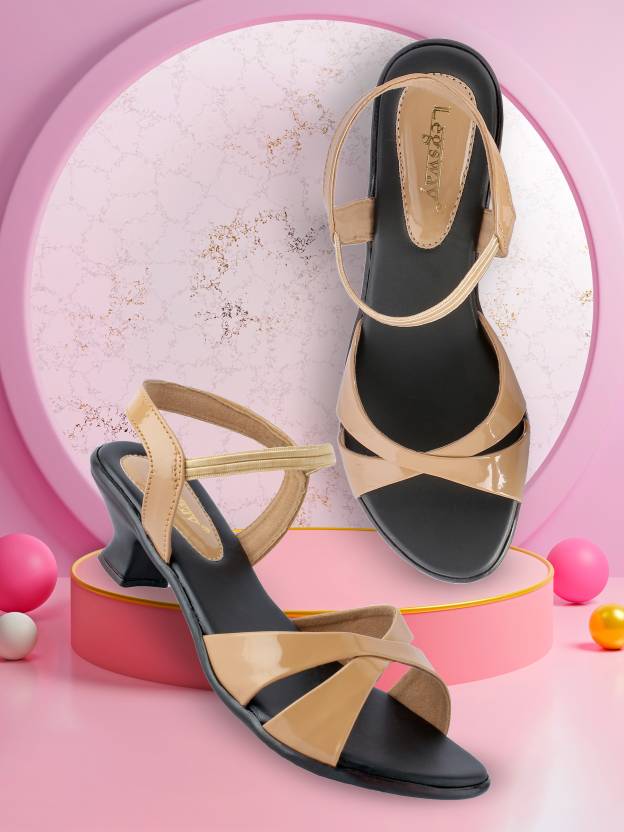 Women Heels Sandal  (White , 8)