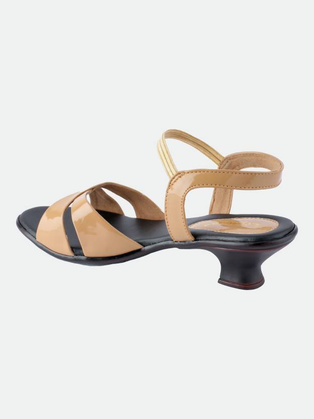 Women Heels Sandal  (White , 8)