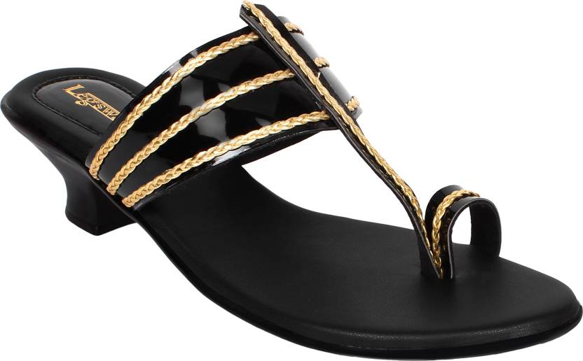 Women Heels Sandal  (Black, Gold , 4)