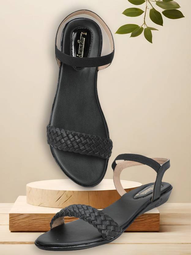 Women Flats Sandal  (Black , 7)
