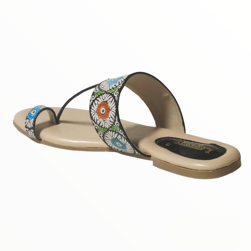Women Flats Sandal  (Black , 7)