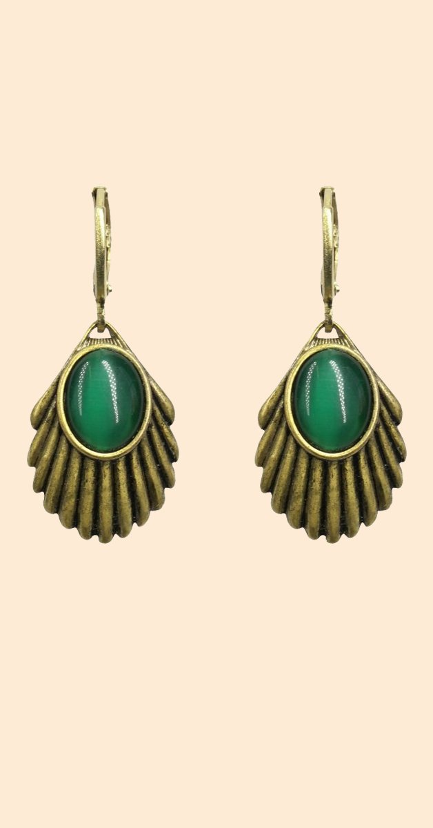 Vintage Stil Schmuck- Ohrstecker Venus - Venus emerald old gold