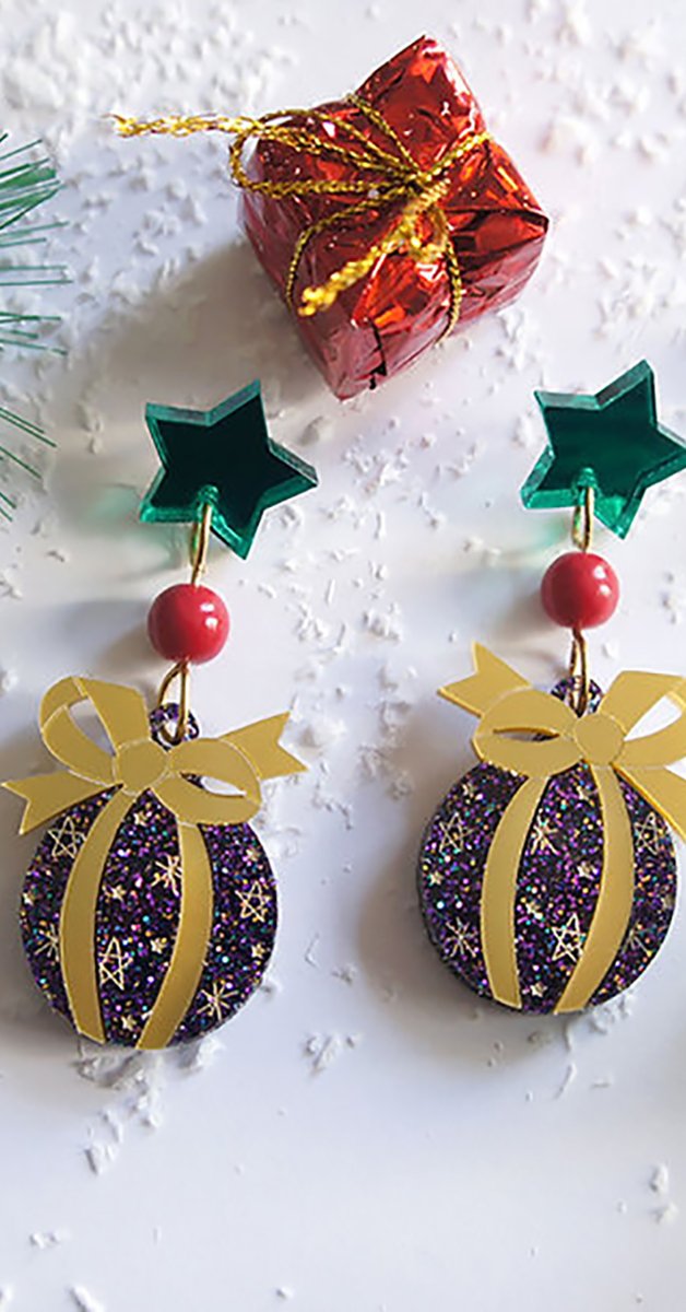 Vintage Earrings- Christmas Ball